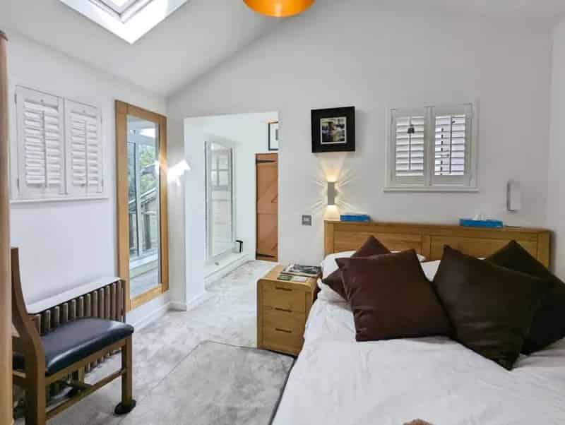 3 bedroom House
 To Rent