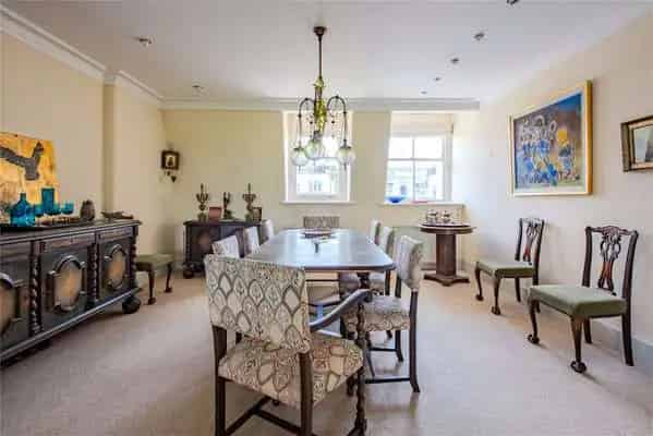Holland Park Apartment for Sale Grand Lateral Living 3 Bedrooms