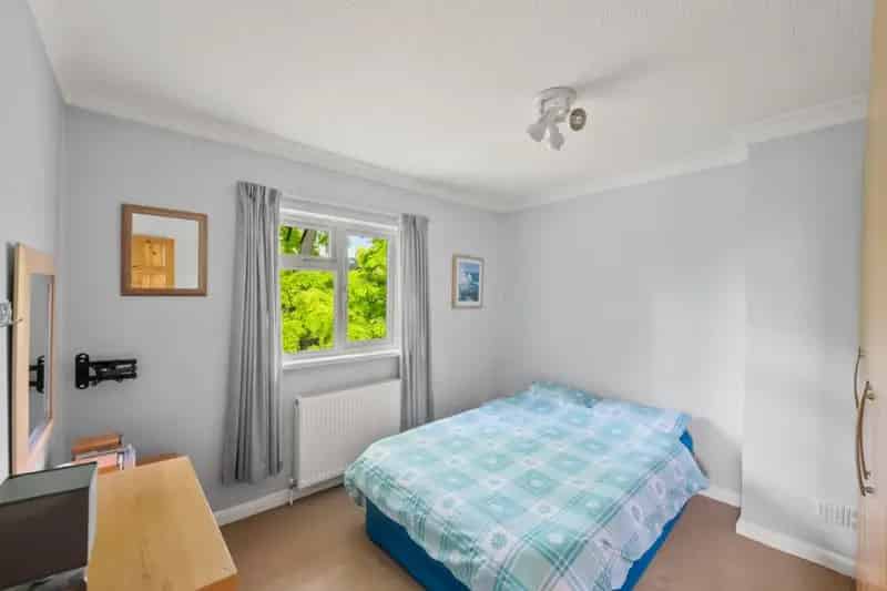 3 Bedroom House For Sale in Poplar Place Hayes