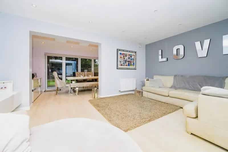 3 Bedroom House in London Colney