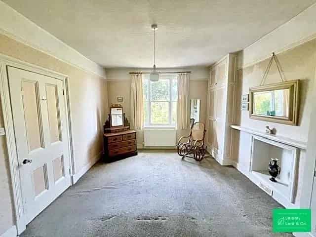 5 6 Bed House for Sale Near West Finchley Station
