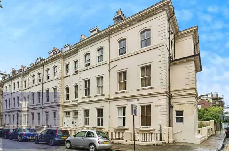 2 Bedroom Flat to Rent in Brighton City Centre