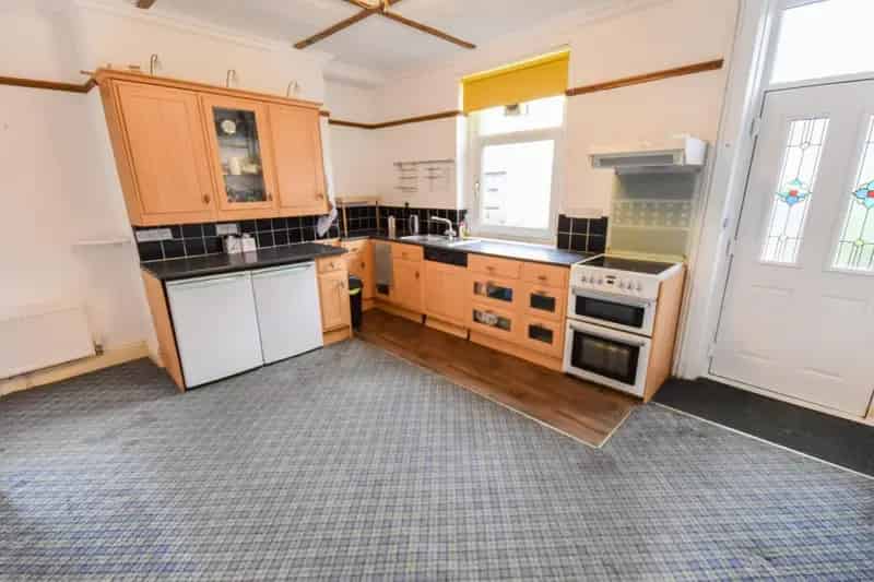 4 Bedroom House For Sale Near Bingley Town Centre