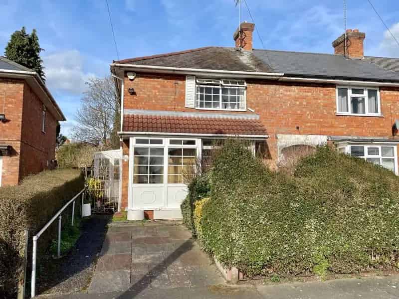3 Bedroom End Terrace House to Rent No Upward Chain