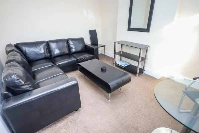 5 Bedroom Detached Student House Bournemouth