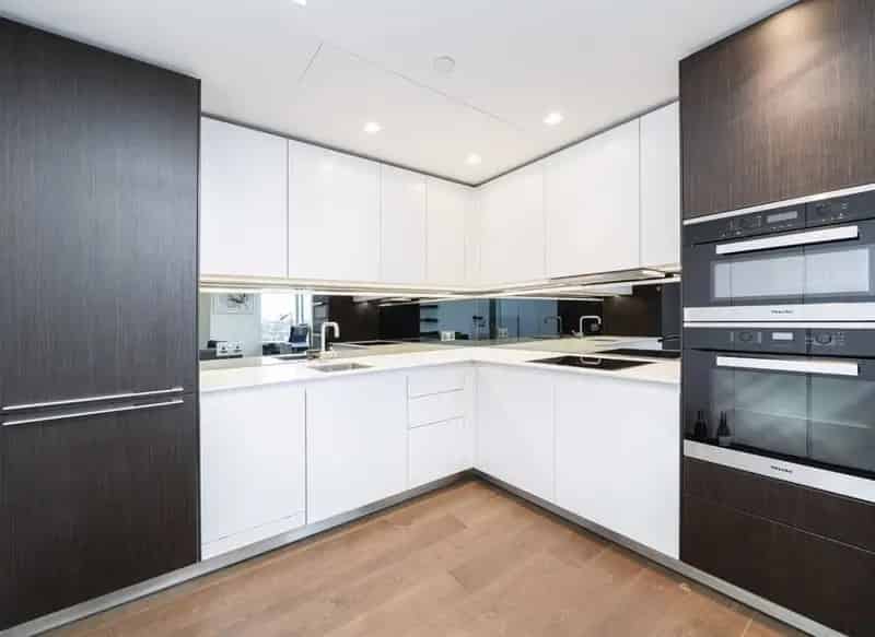 One Bedroom Apartment Prestigious Development Modern Fixtures