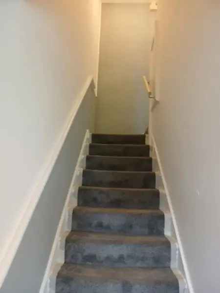 2 Bedroom Terrace House with Garden Parking Near London