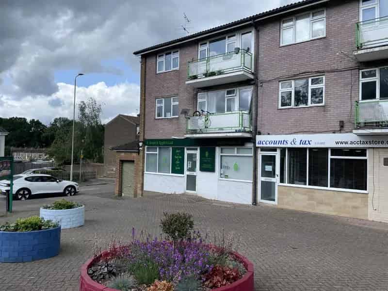 Shop to Let Hemel Hempstead - Retail Premises