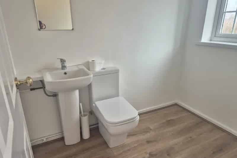 4 Bed Detached House with Ensuite & Garage Zero Deposit Available
