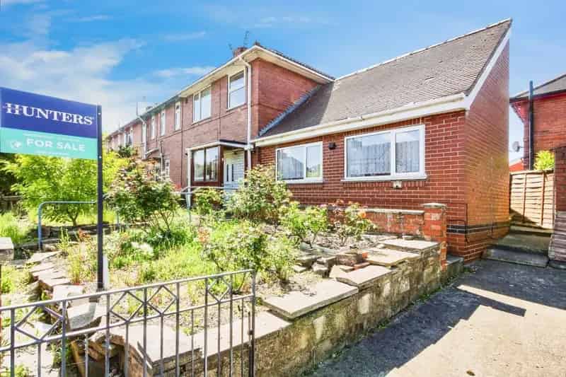 4 Bedroom Extended House For Sale Near York City Centre