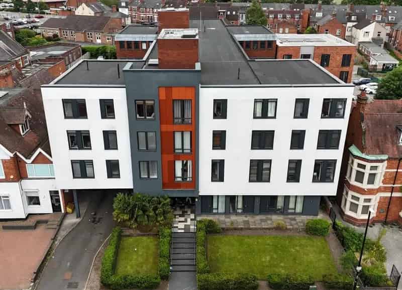 2 Bedroom Flat for Sale