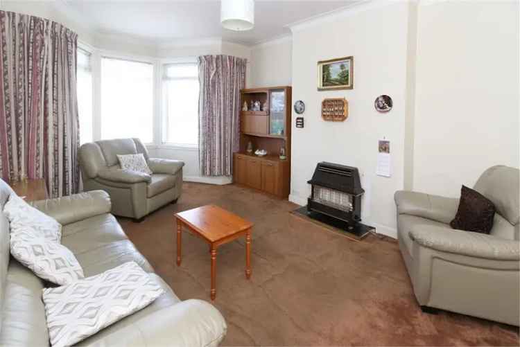 2 Bed Flat - Lower with 2 Reception Rooms