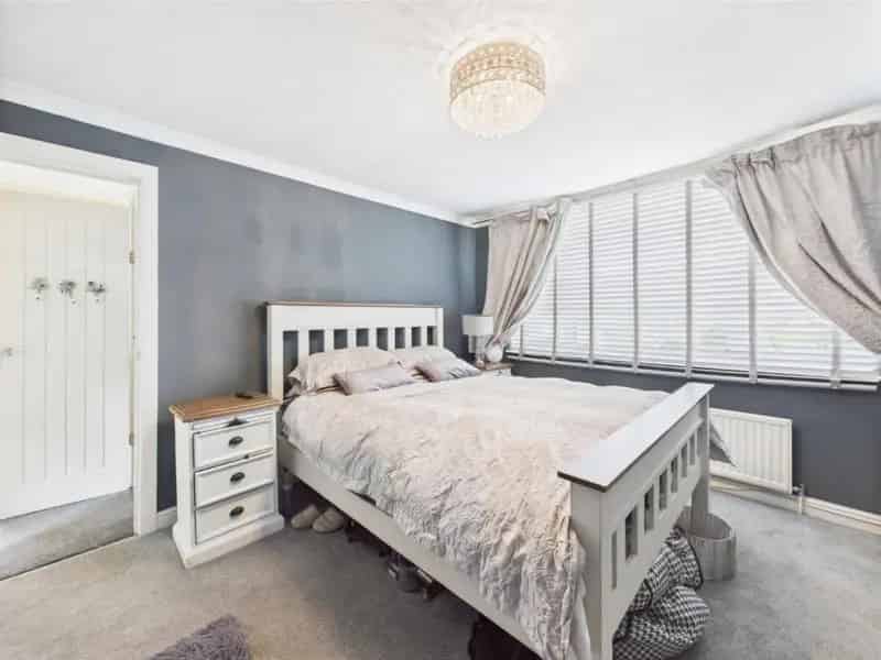 3 Bed Semi Detached House For Sale