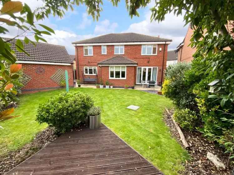 4 bedroom detached house for sale