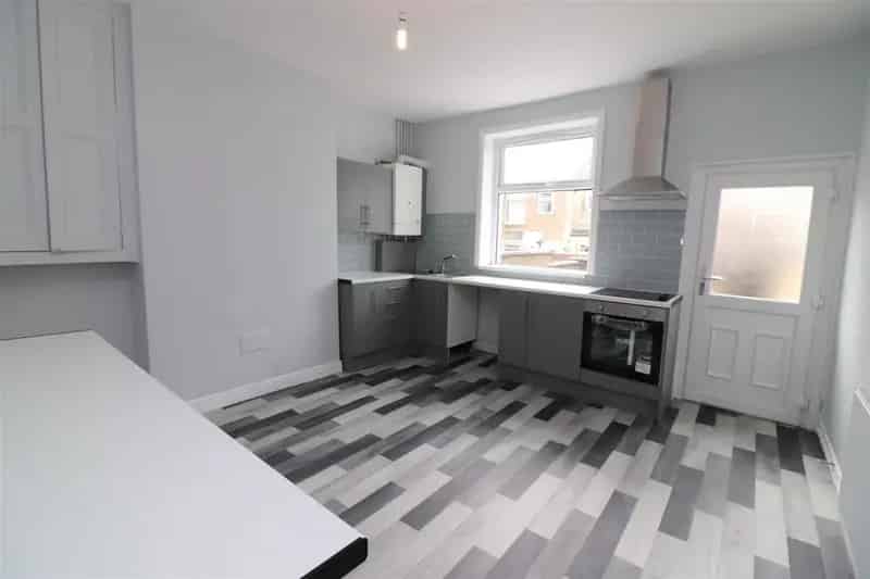 2 Bedroom House To Let Available September 15th 2025