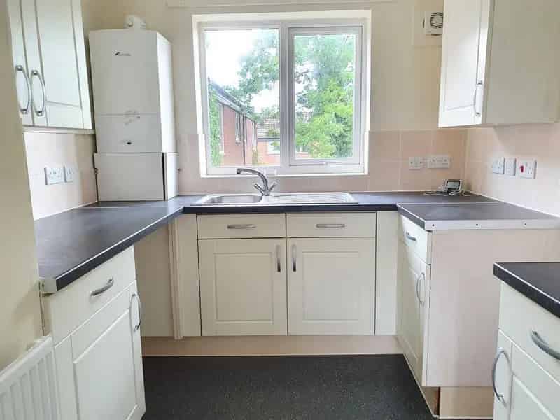 1 Bedroom Maisonette House to Rent in Tile Hill