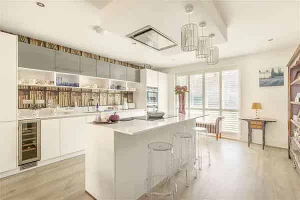 4 Bedroom Townhouse with Studio and Garden Cambridge