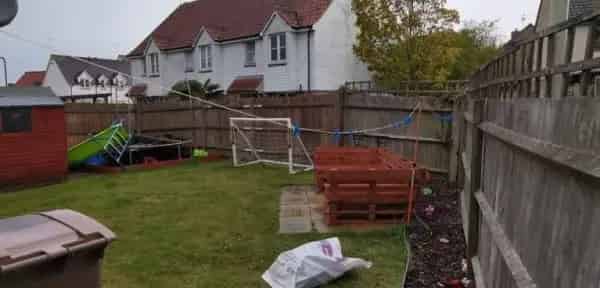 2 Bed Detached House Large Garden