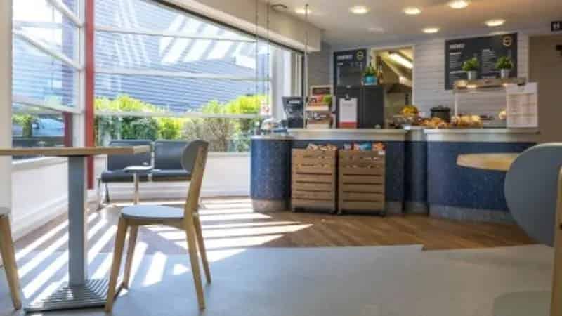 Slough Trading Estate Warehouse Unit To Let