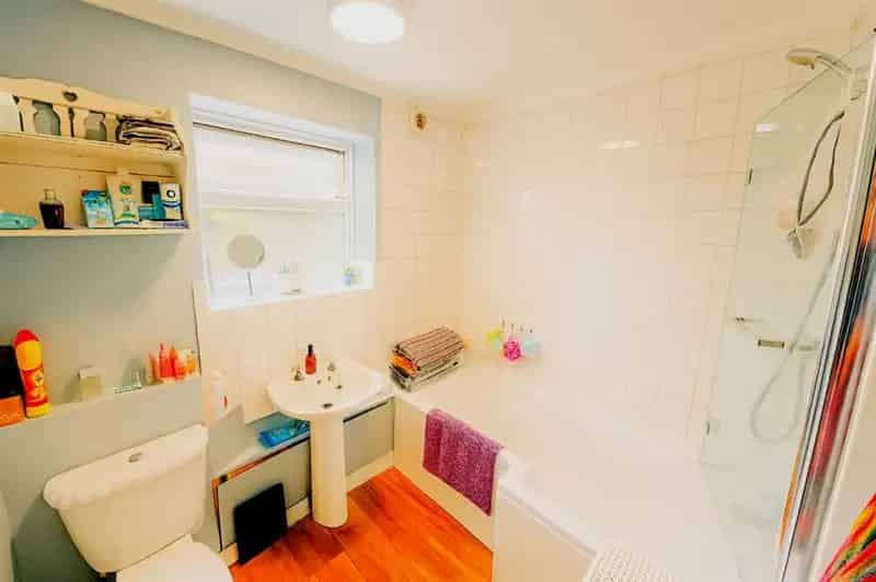 3 Bed Semi-Detached Cottage Wilby Available September