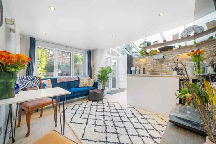 2 Double Bedroom Flat House to Rent near Brockwell Park