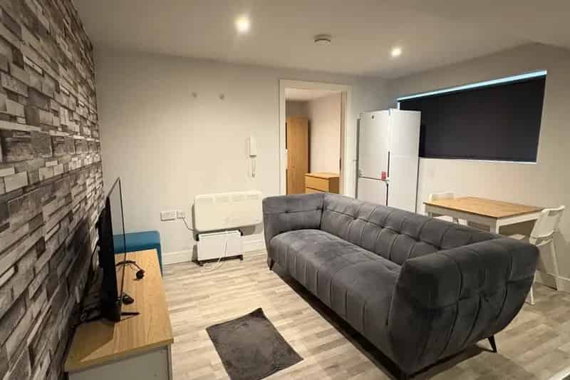Flat For Rent , Kirklees, England