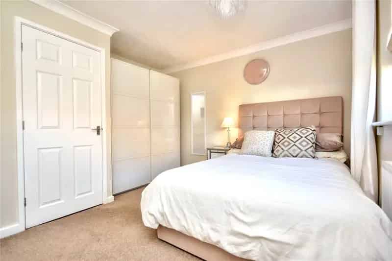 Two Bedroom End Townhouse For Sale