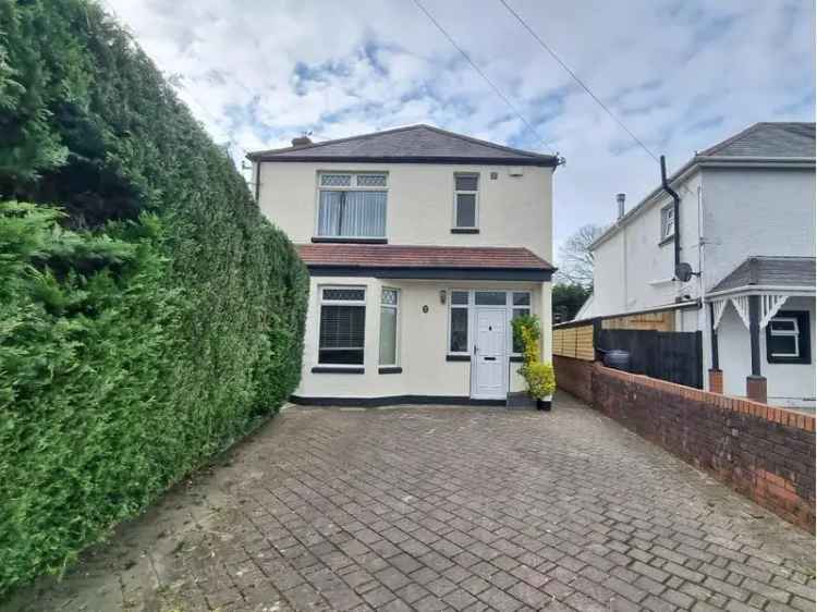 3 Bedroom Detached House For Sale