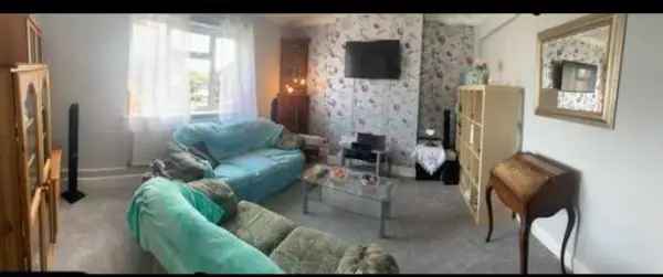 Flat For Rent in Maldon, England