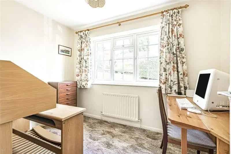 4 Bed Detached House for Sale in Malvern Fruitlands