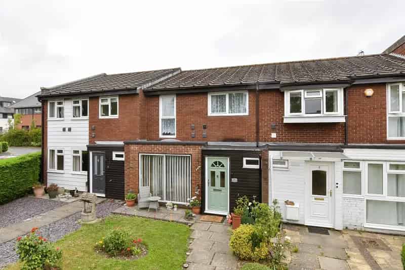 3 Bedroom Terraced House For Sale - Renovation Project