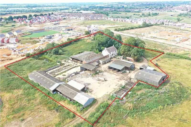 Stanton Cross SUE: 3500 Homes, 100 Acres Employment, Schools, Green Infrastructure