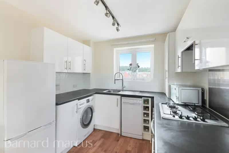 Modern One Bedroom Apartment Noble Park