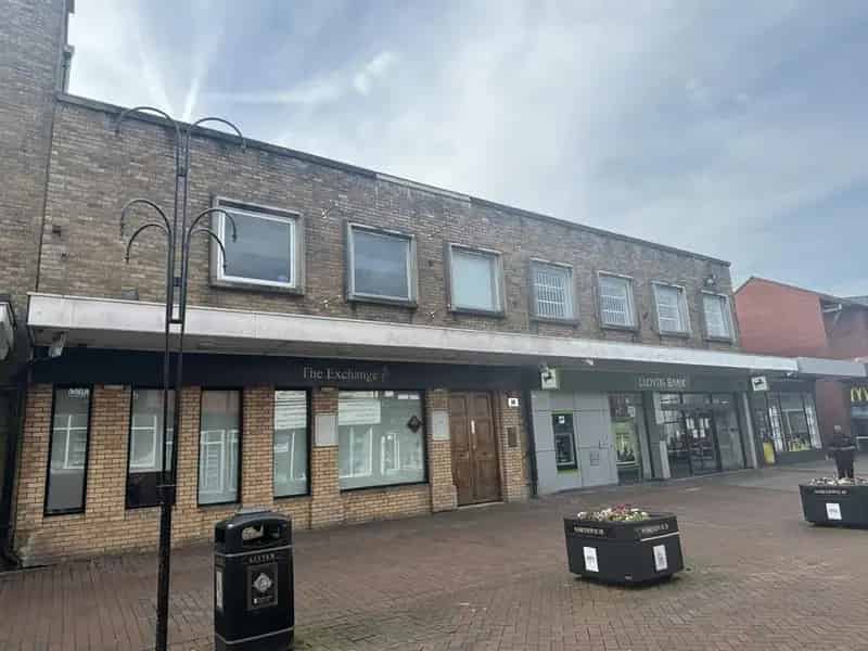 Retail Unit Northwich Town Centre 2945 sq ft Leasehold