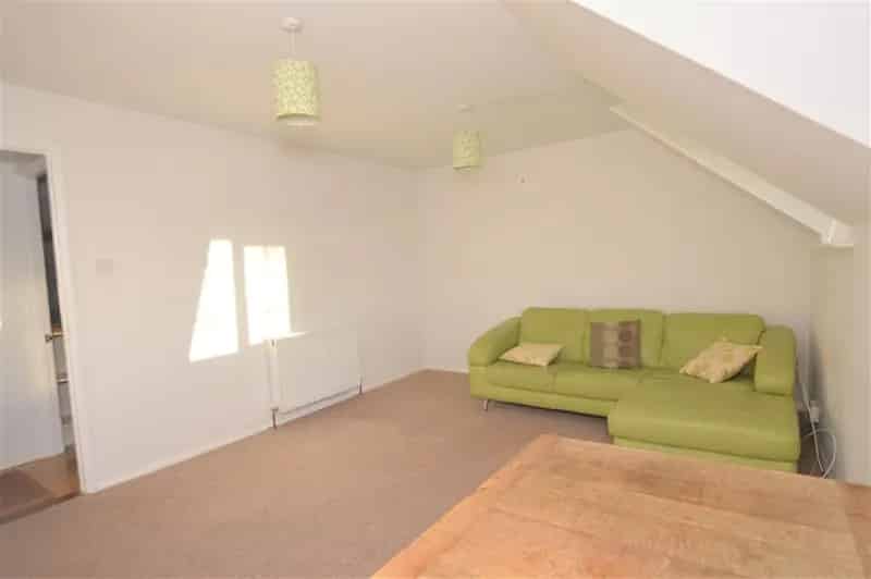 2 Bed Top Floor Apartment for Sale in Heavitree
