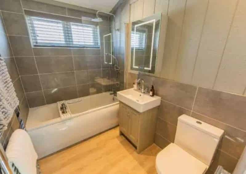 2 Bed Lodge for Sale - Racecourse Marina Views