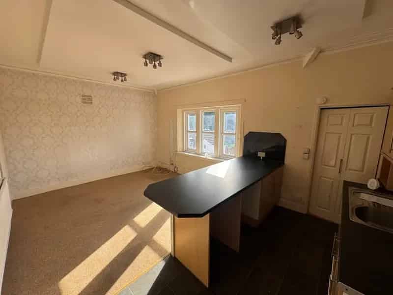 1 bedroom guest house