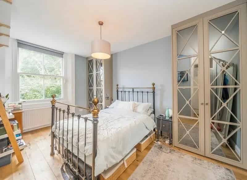 2 Double Bedroom Apartment with Private Terrace near Regent's Park and Camden