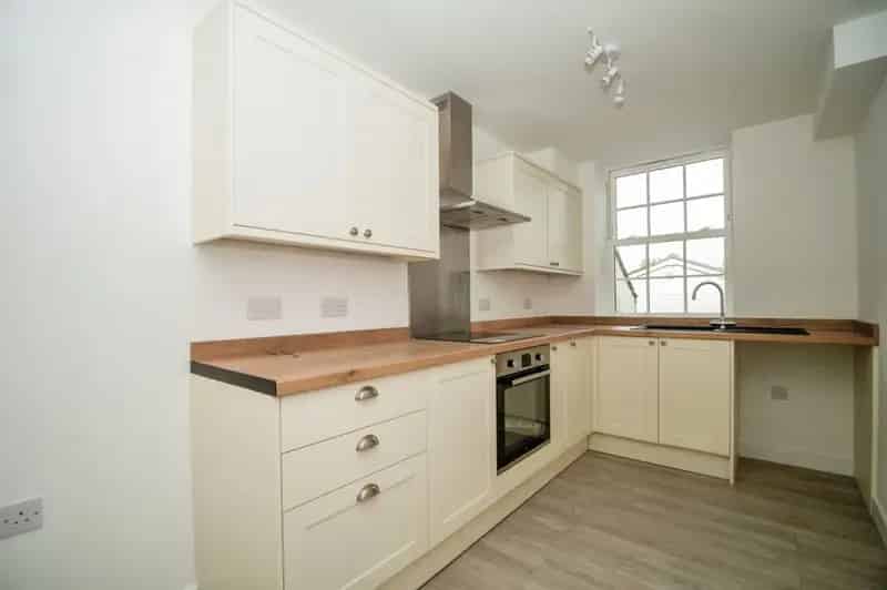 Two Bedroom Apartment Weymouth Near Beaches