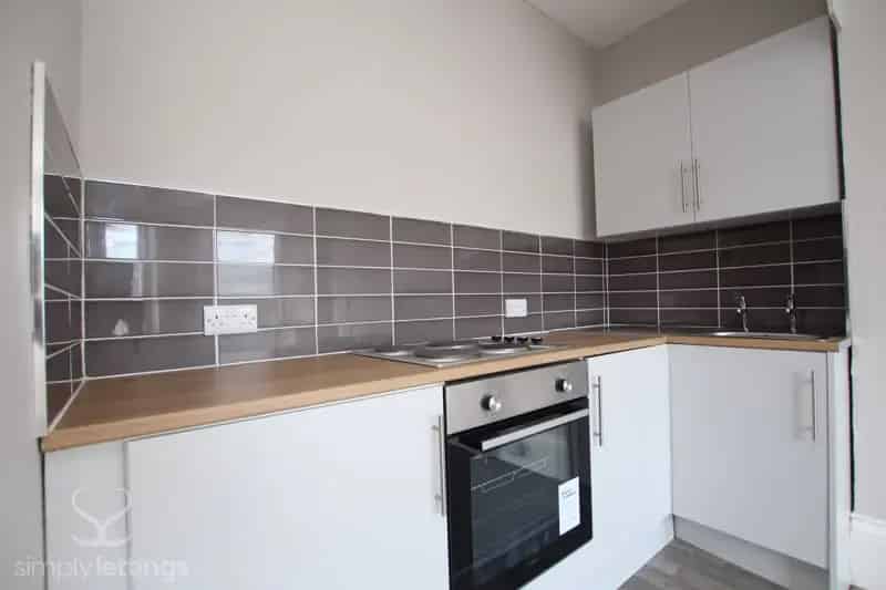 0 Bedroom Flat House to Rent