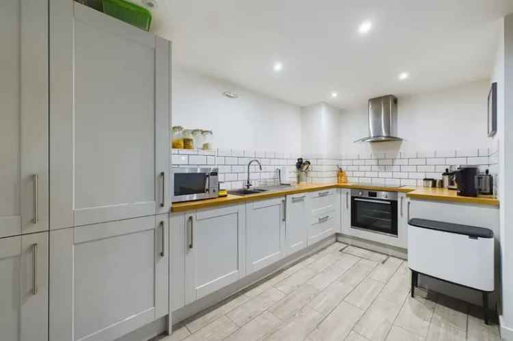 5 Bedroom Flat for Sale Clevedon BS21