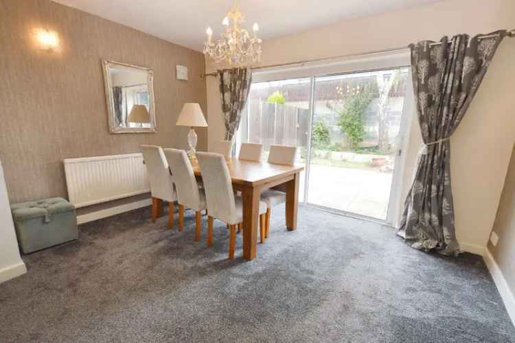 House For Sale in Wakefield, England