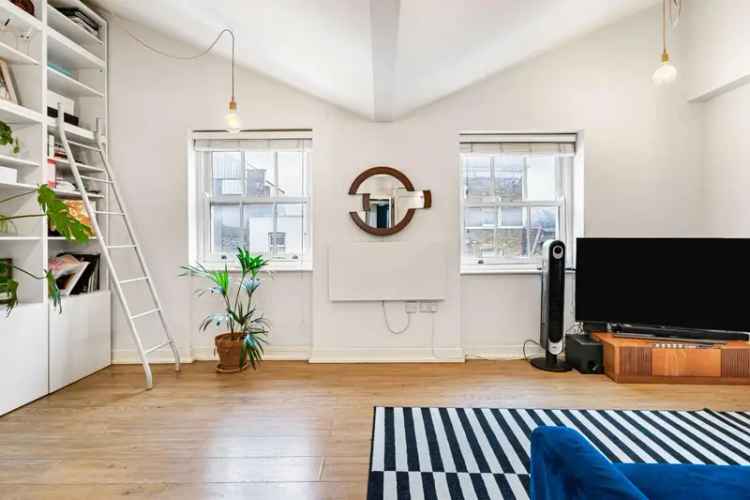 1 Bedroom Flat for Sale in Camberwell 826 SQ FT