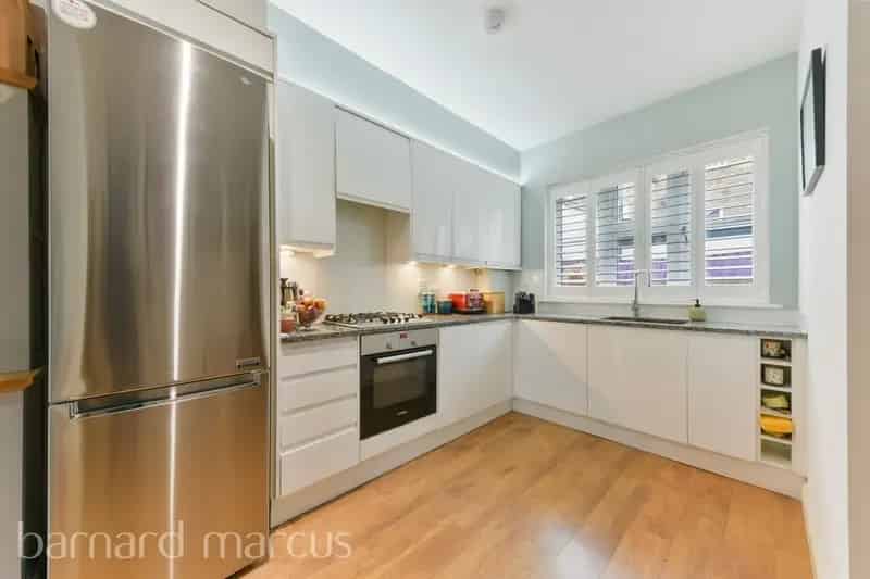 3 Bedroom Mews House Southfields Wandsworth East Putney