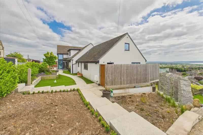 4 bedroom Detached House for sale, North Somerset, BS21