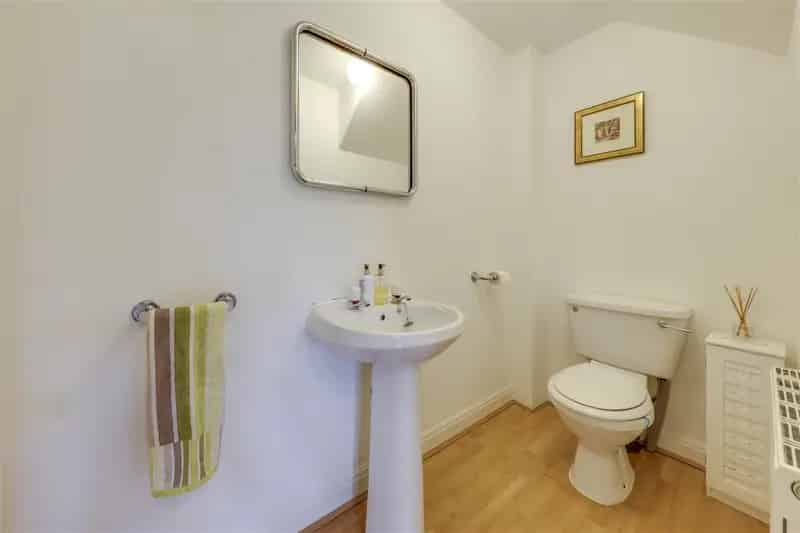 4 Bed Detached House Fernhill Park Bacup