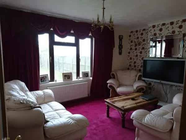 3 Bed House Graded as 2 Bed Large Garden Driveway