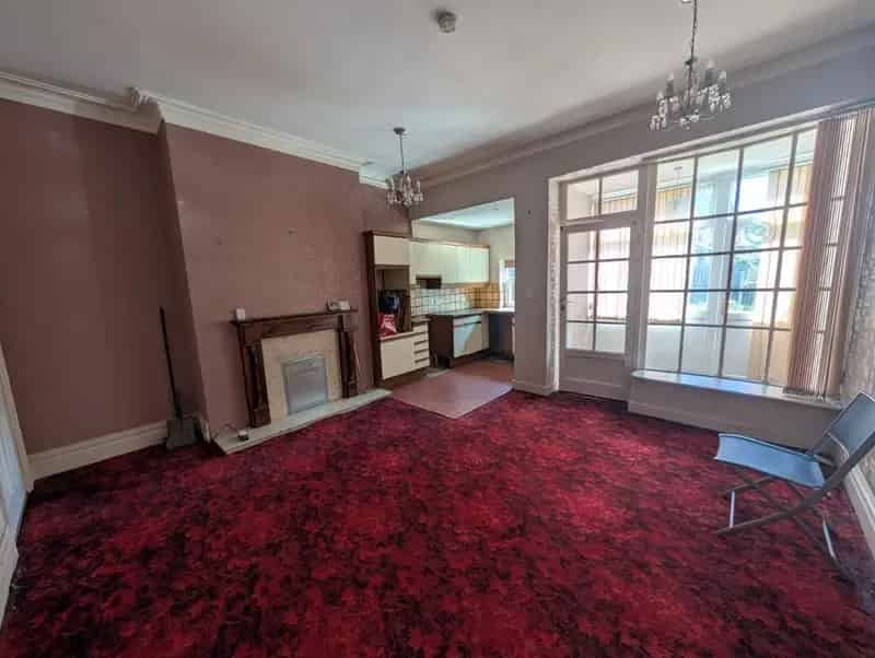4 Bed House for Sale Near Saltaire
