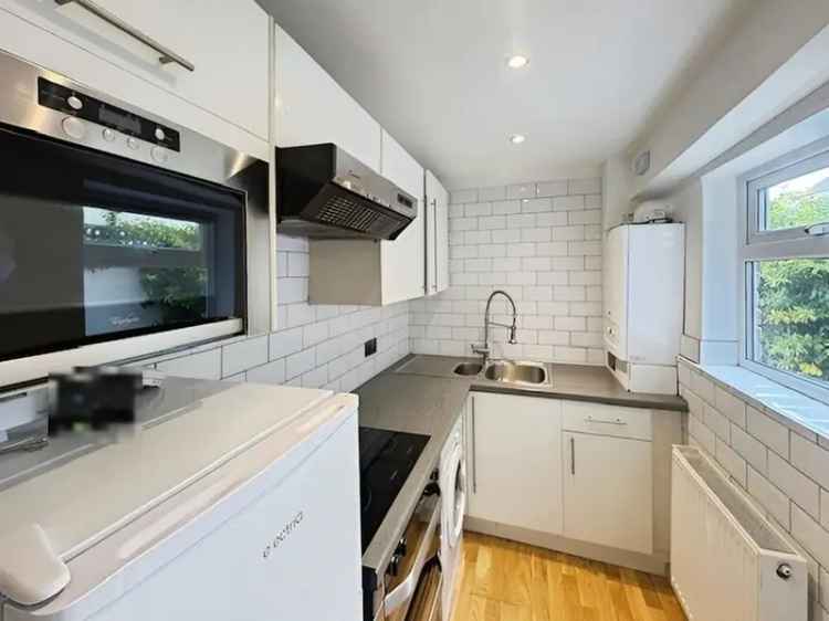 2 Bedroom Mid Terrace House to Rent Congleton Cheshire