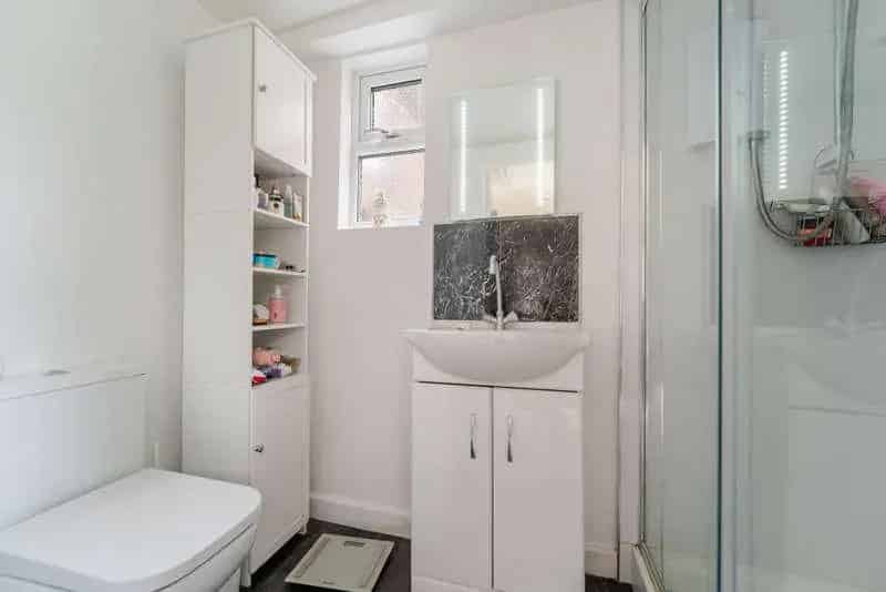 4 Bed Extended 1930s House for Sale Near Ashcombe Park